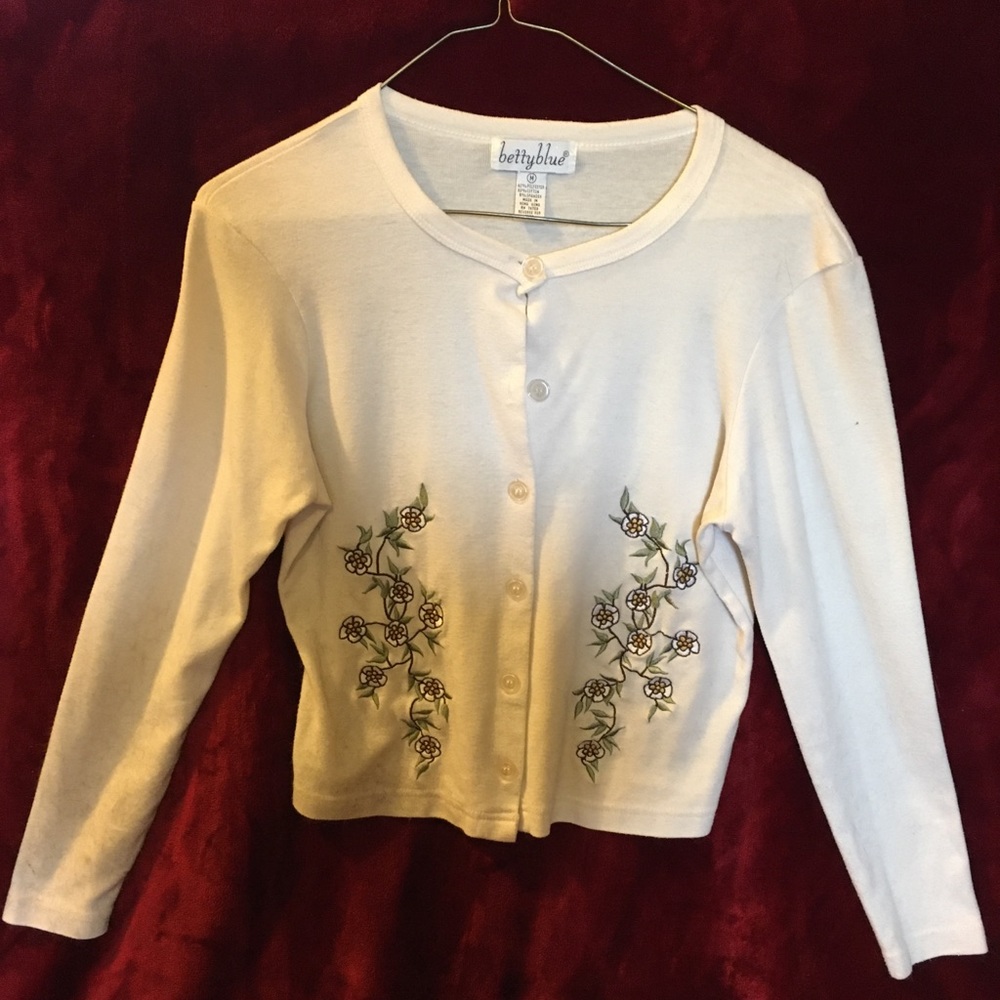 Embroidered knit sweater